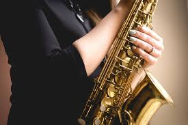 All the Reasons to Hire a Saxophonist for Your Wedding
